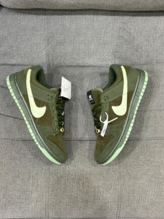 Dunk Low SB >Pistacho<