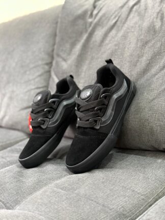 Vans KNU PLUS (Full Black)