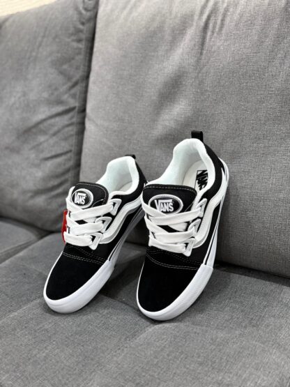 Vans KNU PLUS (Clásicas) - Image 2