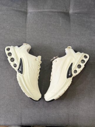 Nike DN >beige<